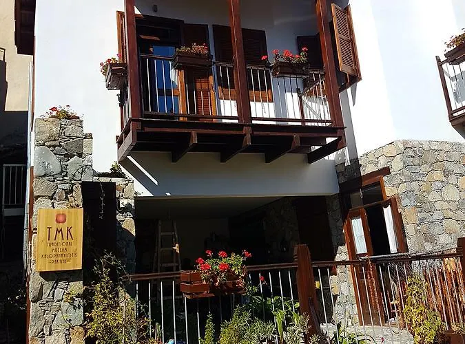Kalopanayiotis Museum Inn