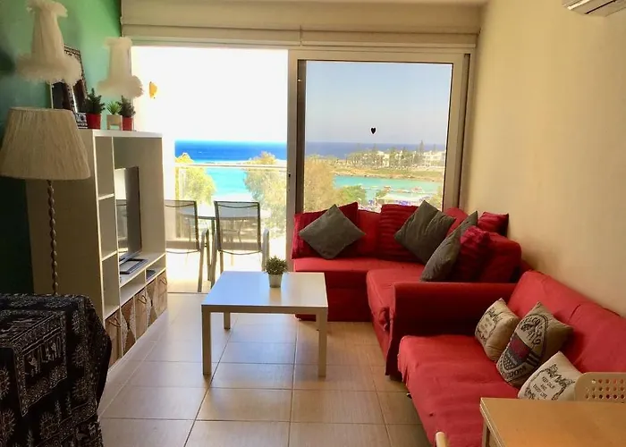 Paradise Apartment