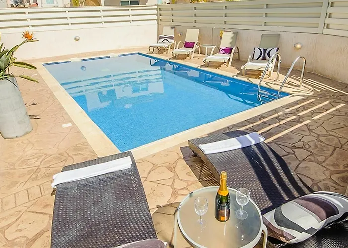 Pernera Holiday Villa 012