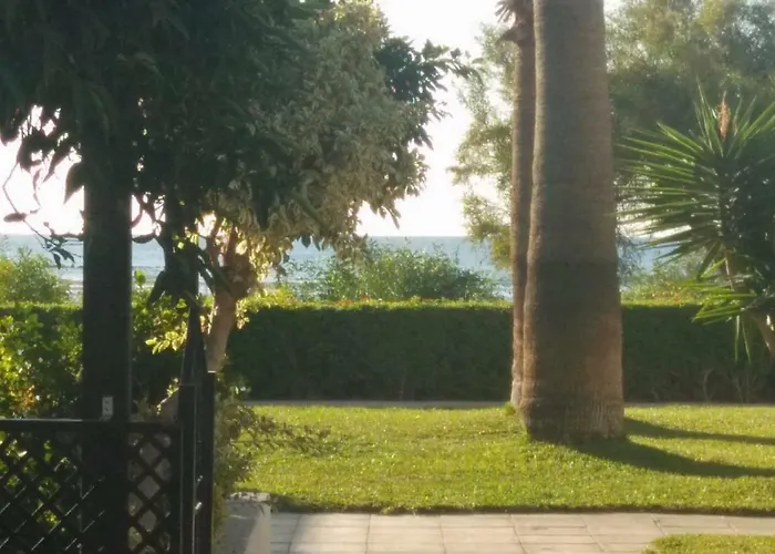 Kermia Beach Apartment