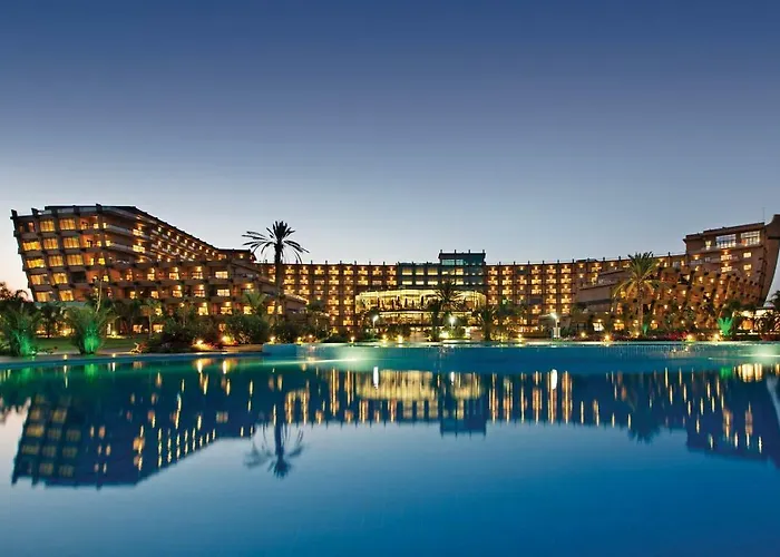 Noah\'S Ark Deluxe Hotel & Spa