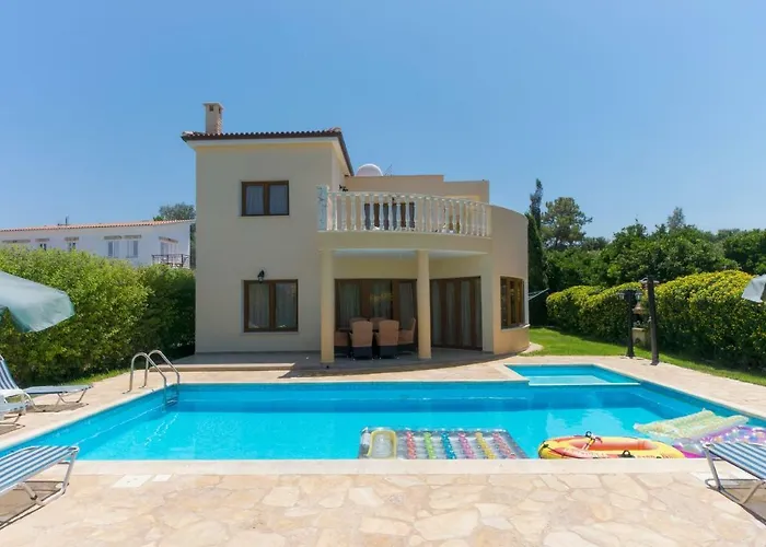 Villa Tsikkos Dio
