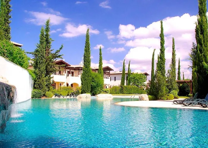 2 Bedroom Apartment Helena With Private Garden, Aphrodite Hills Resort