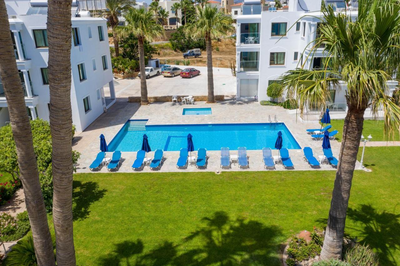 Rododafni 3*