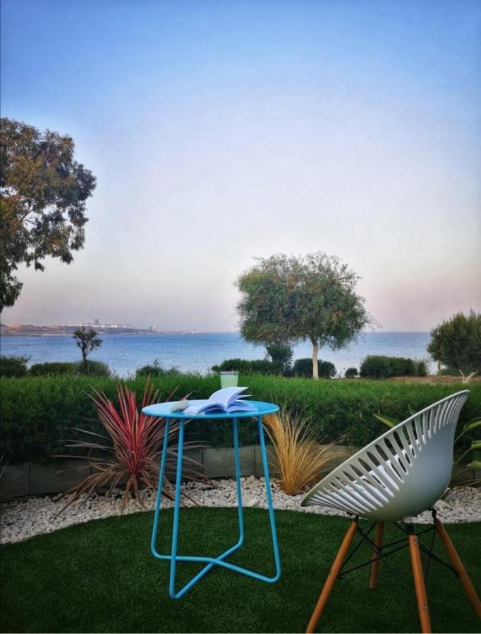 Governors Costas Apts * Governors Beach