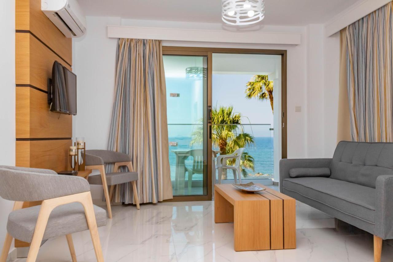 Rododafni 3* Klorakas