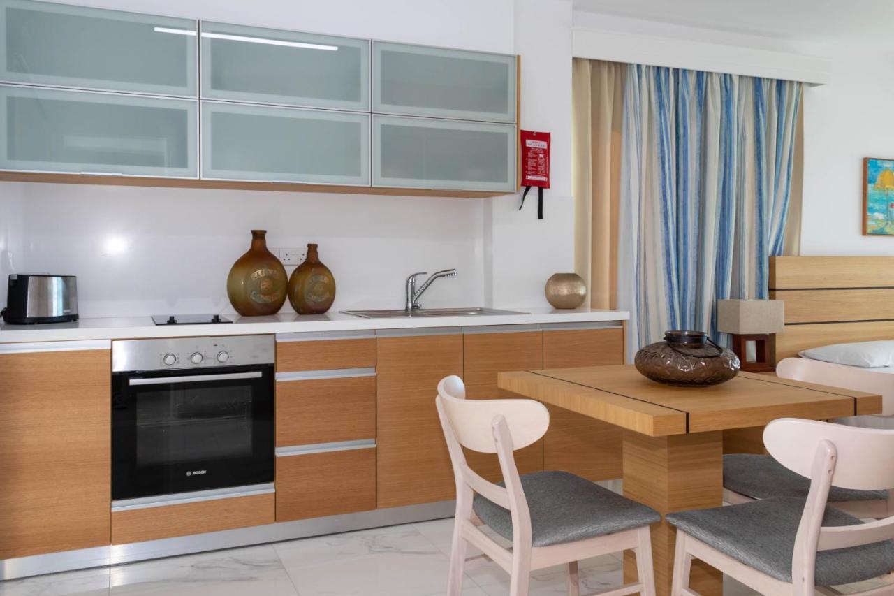 Aparthotel Rododafni