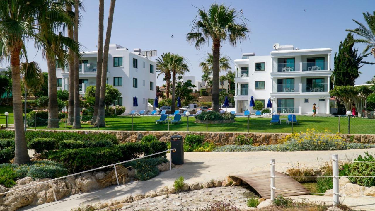 Rododafni 3*