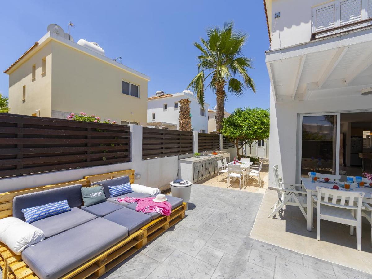 Passion Villa