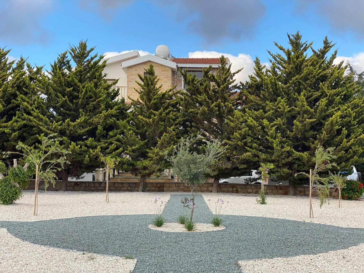 Kapistris Dyo Villa *