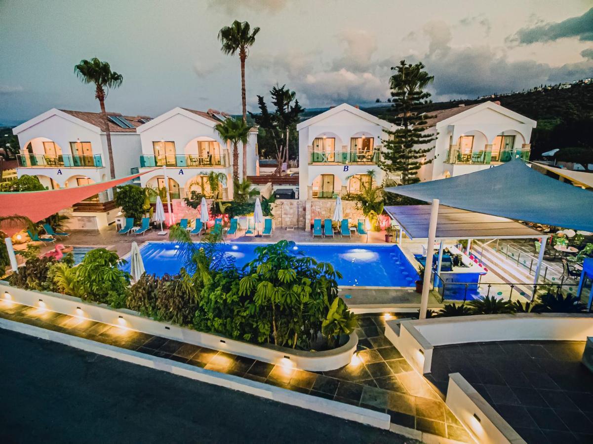 Caprice Kosher Aparthotel Neo Chorio