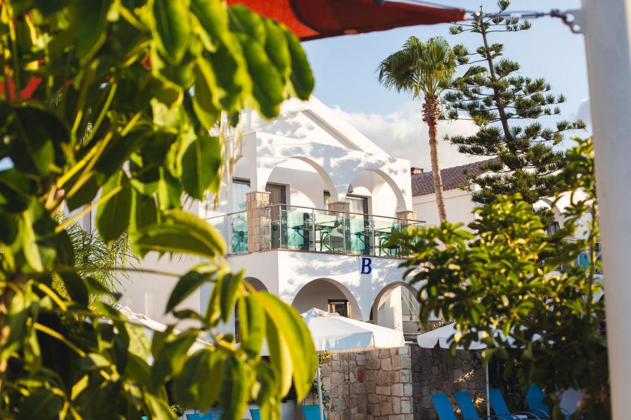 Caprice Kosher Aparthotel Neo Chorio