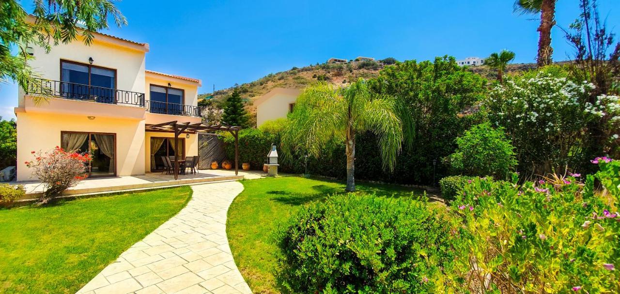 Pousada Holidays Villas *