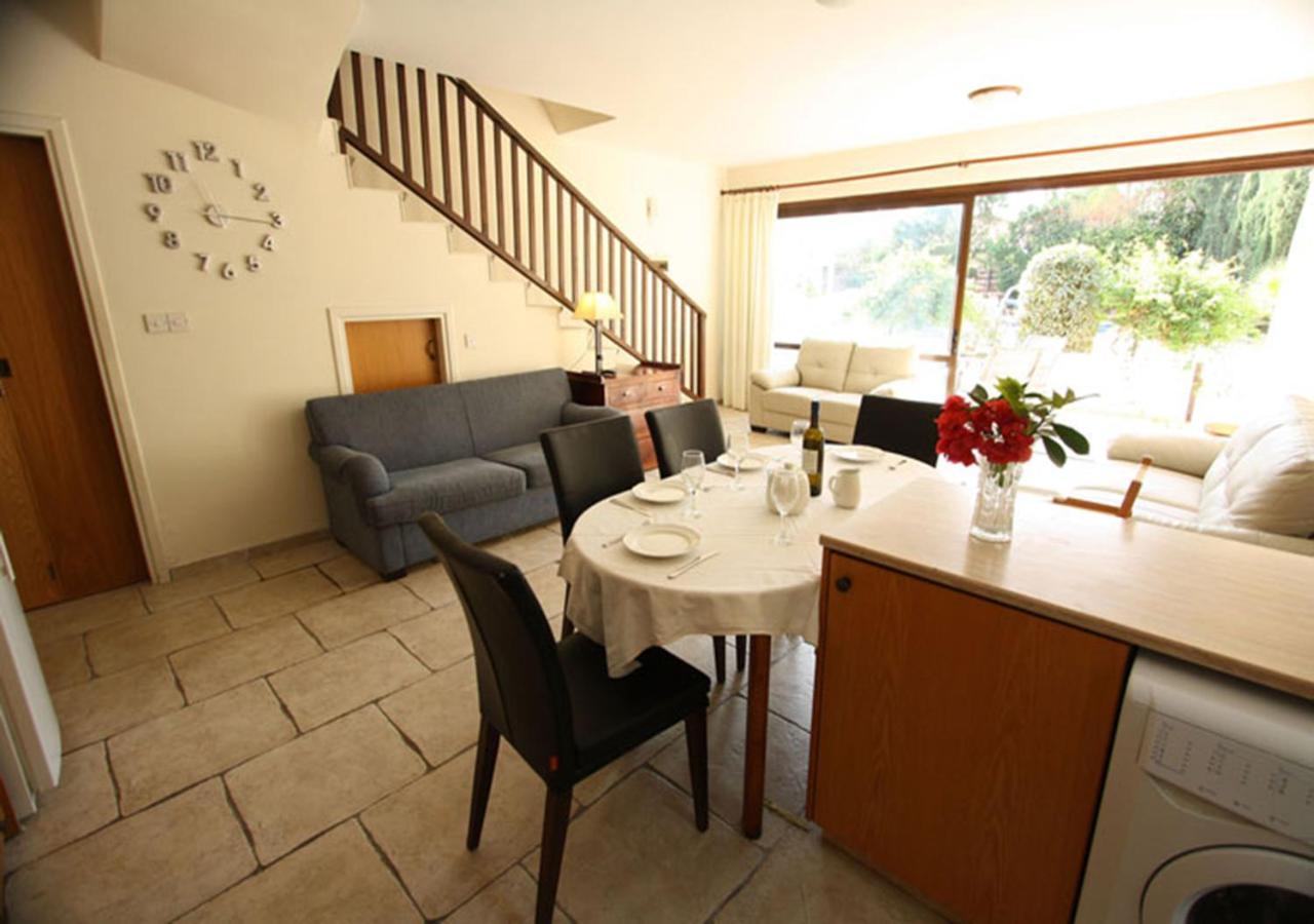 Bay Villa *