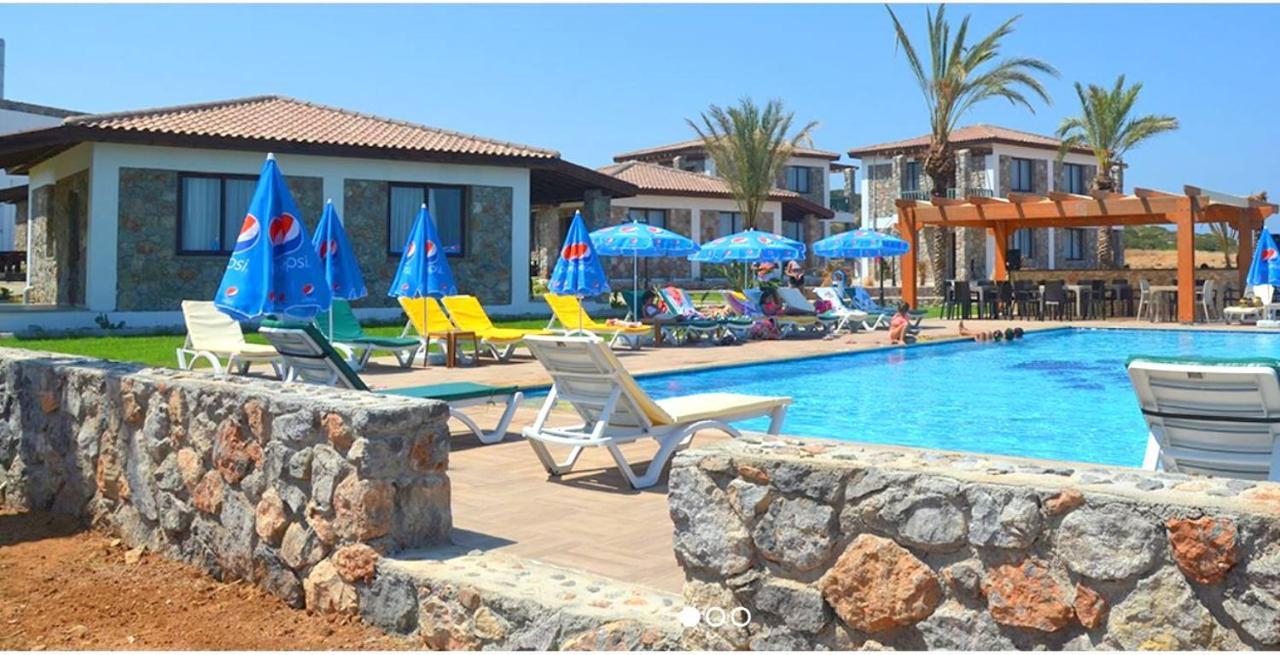 Ardic Agaci Holiday Village & Restaurant & Pool & Beach Hotel