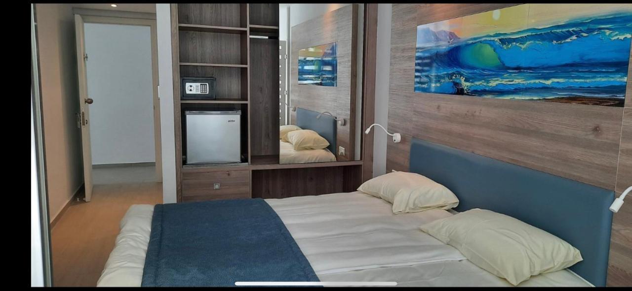 Karousos Aparthotel Ayia Napa