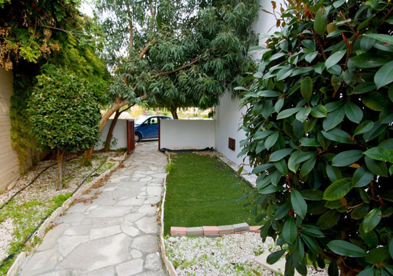 Bay Villa