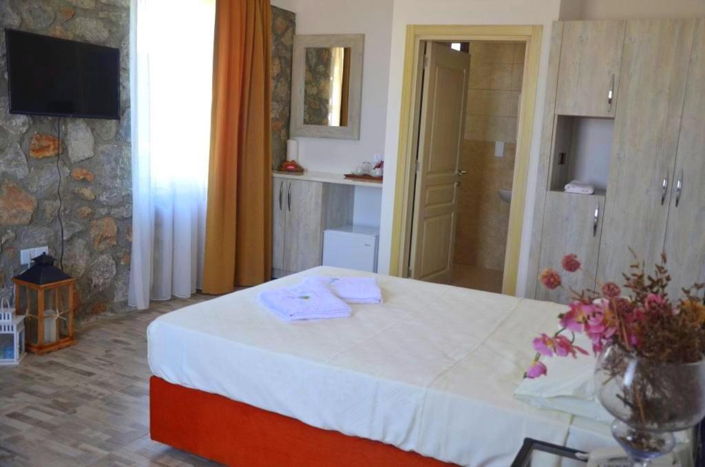 Ardic Agaci Holiday Village & Restaurant & Pool & Beach Hotel