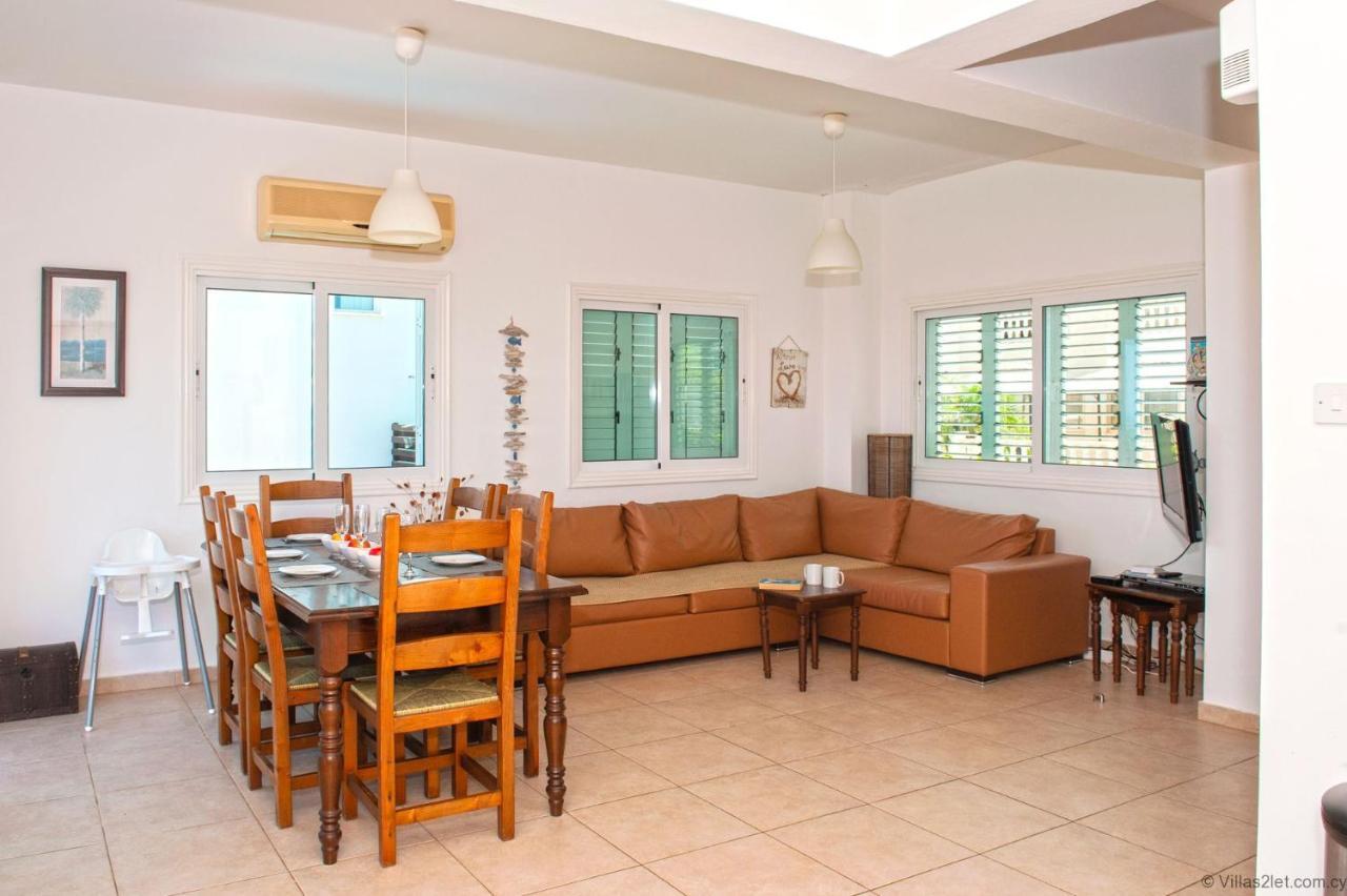 Ourania Villa *