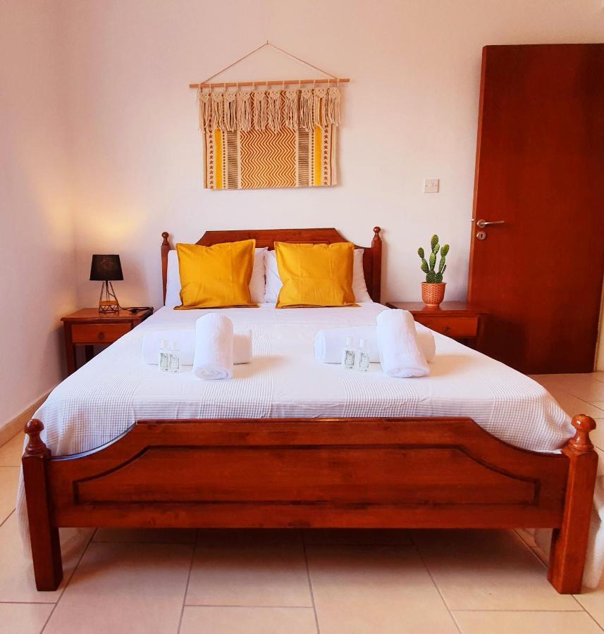 Ouloupia Apartment