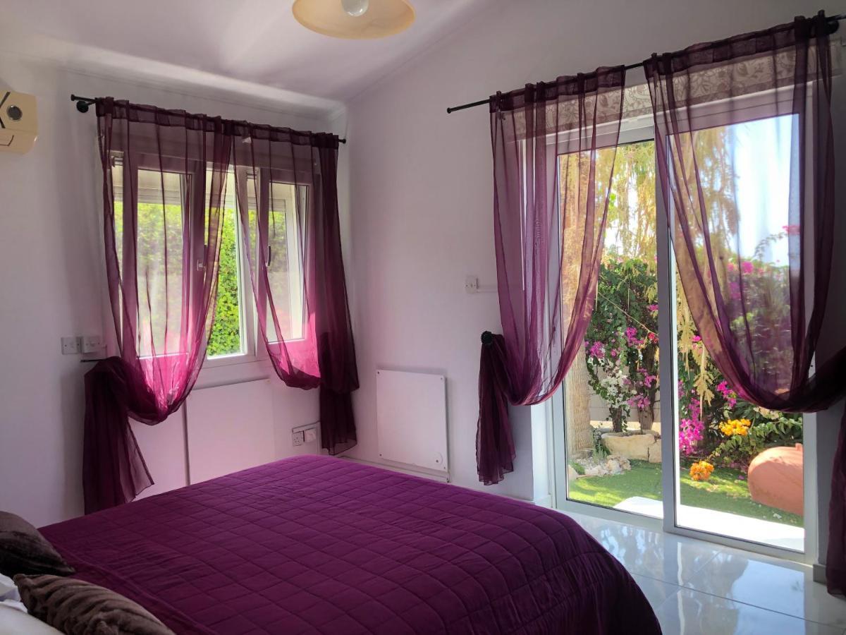 Neyla Four Bedroom Front * Coral Bay