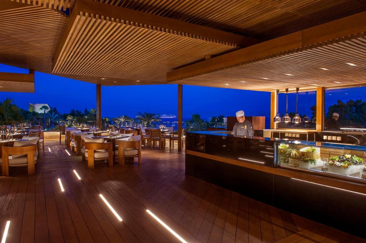 Four Seasons 5* Agios Tychonas