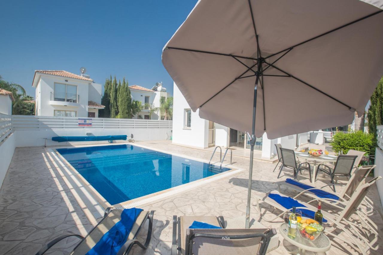 Palm 17 Protaras