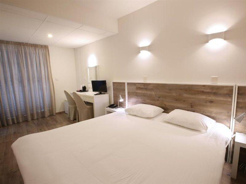 Centrum - Center 3* Nicosia