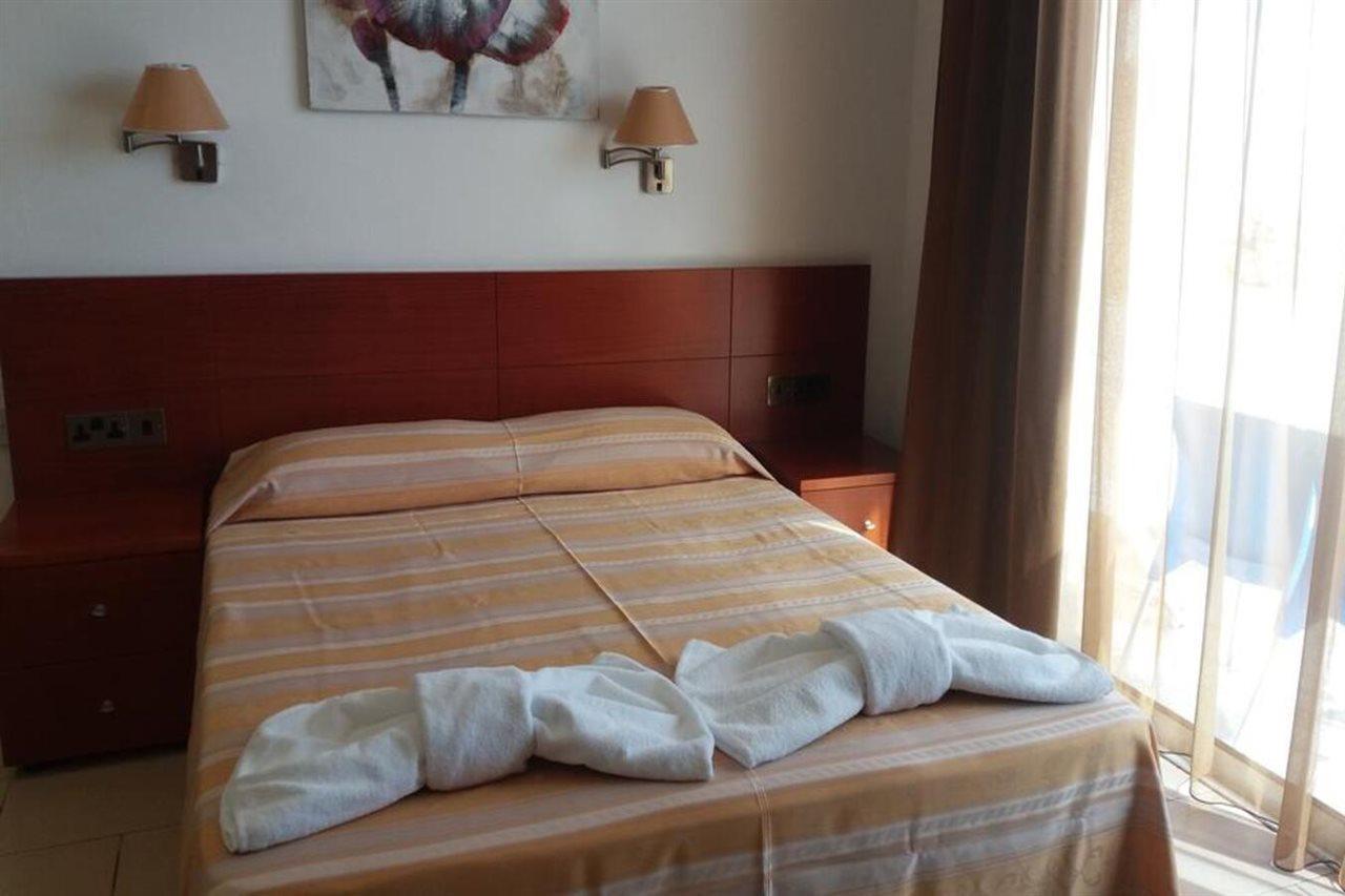 Aparthotel Paradise Kings Club 4*