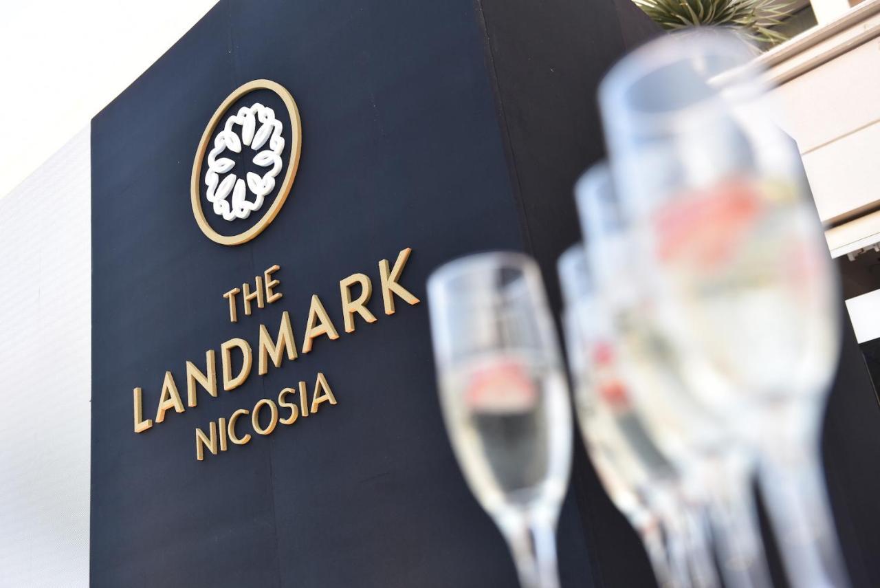 The Landmark 5*