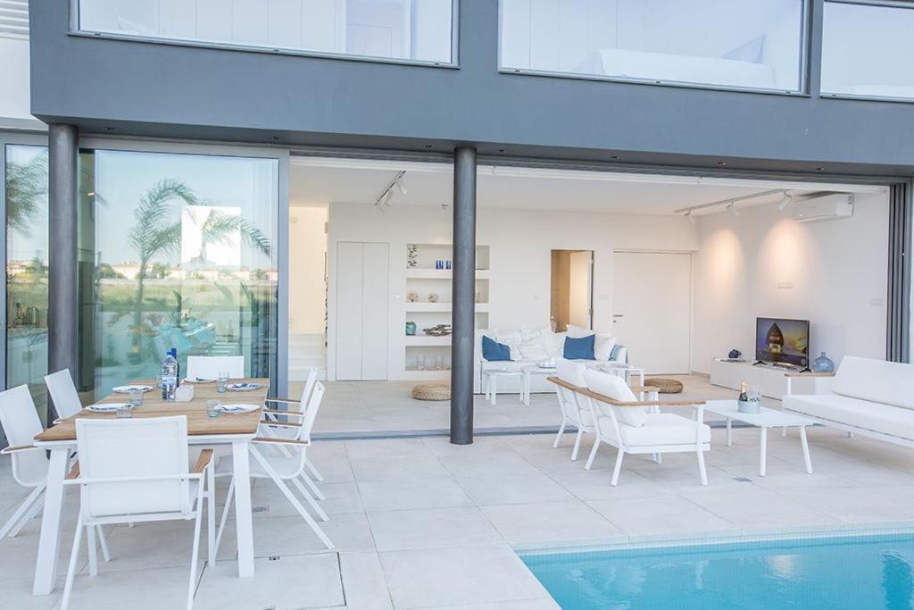 Villa Limni Enas - Luxury And Contemporary 3 Bedroom Kapparis Villa With Sea Views Villa