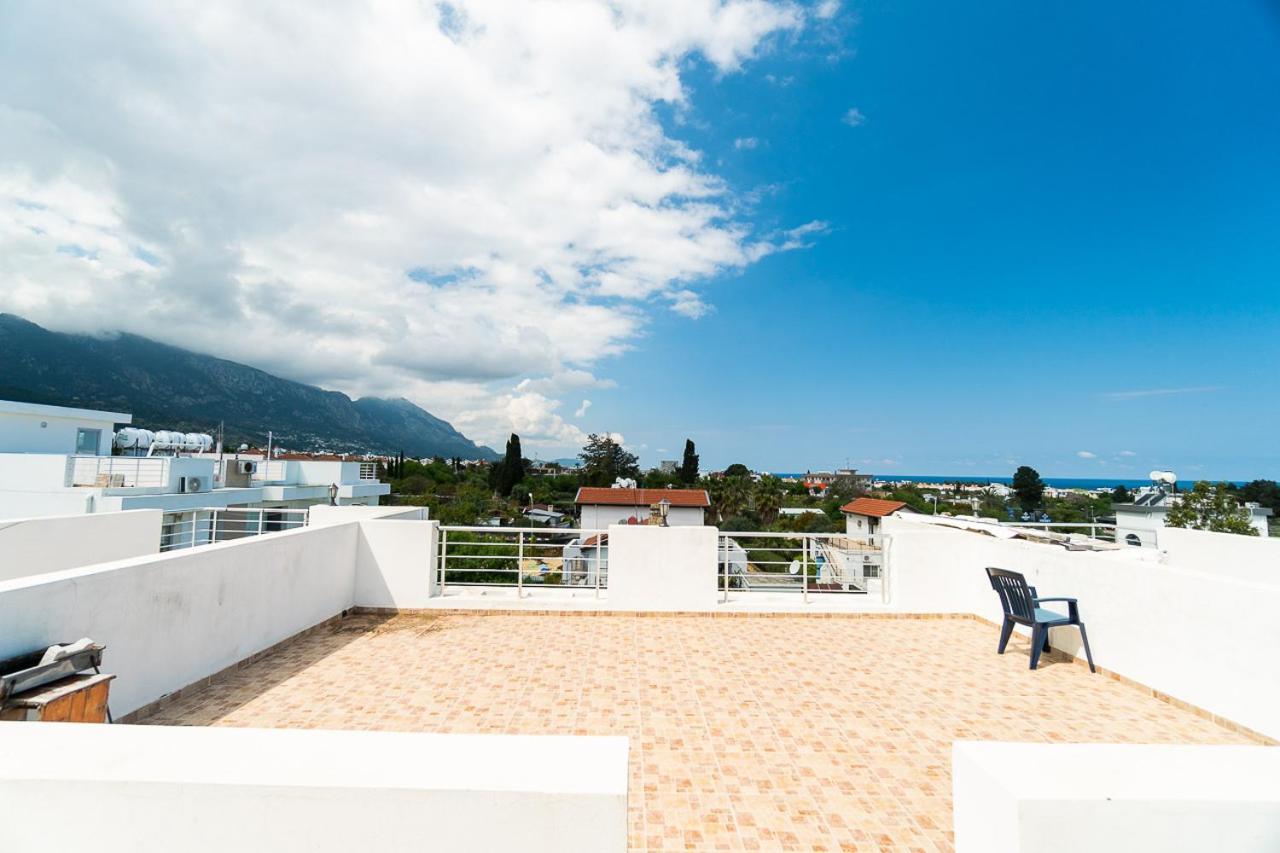 Luxury Two-bedroom In Amazing Place Lukomorye C4 Apartment *