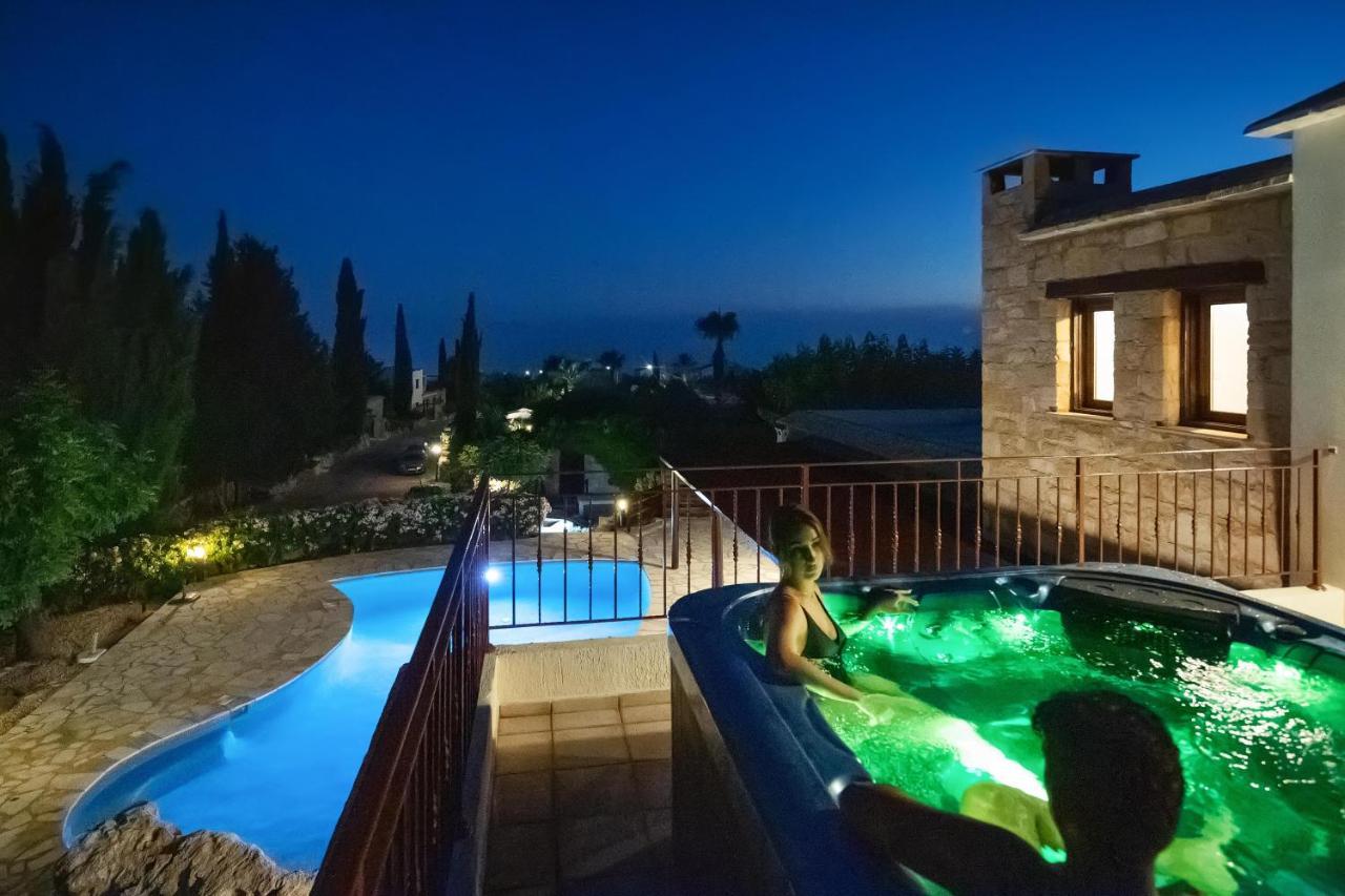 Amera Luxury * Pegeia