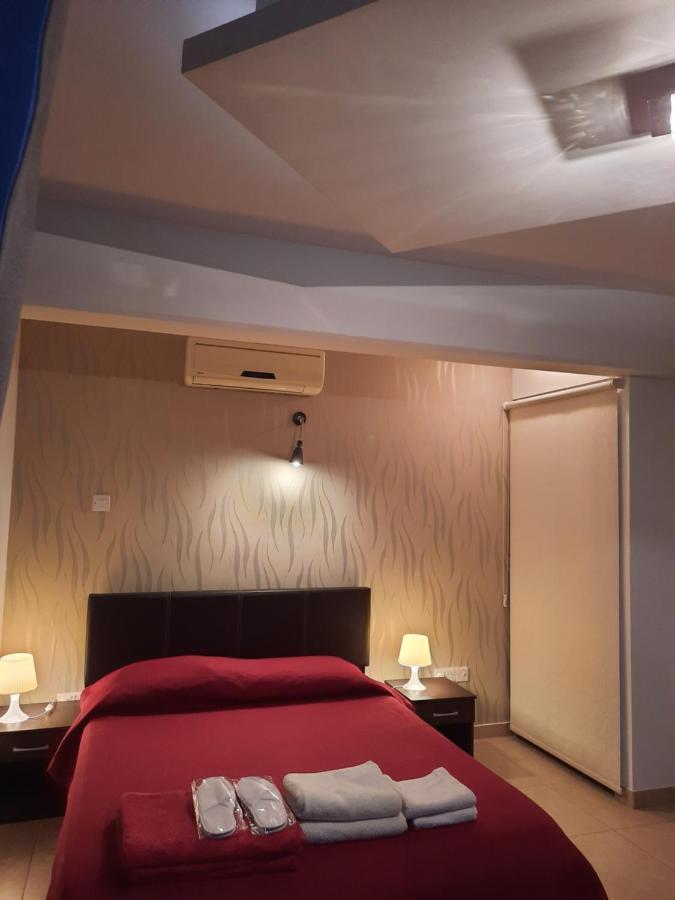 City Views - Only For Couples * Limassol