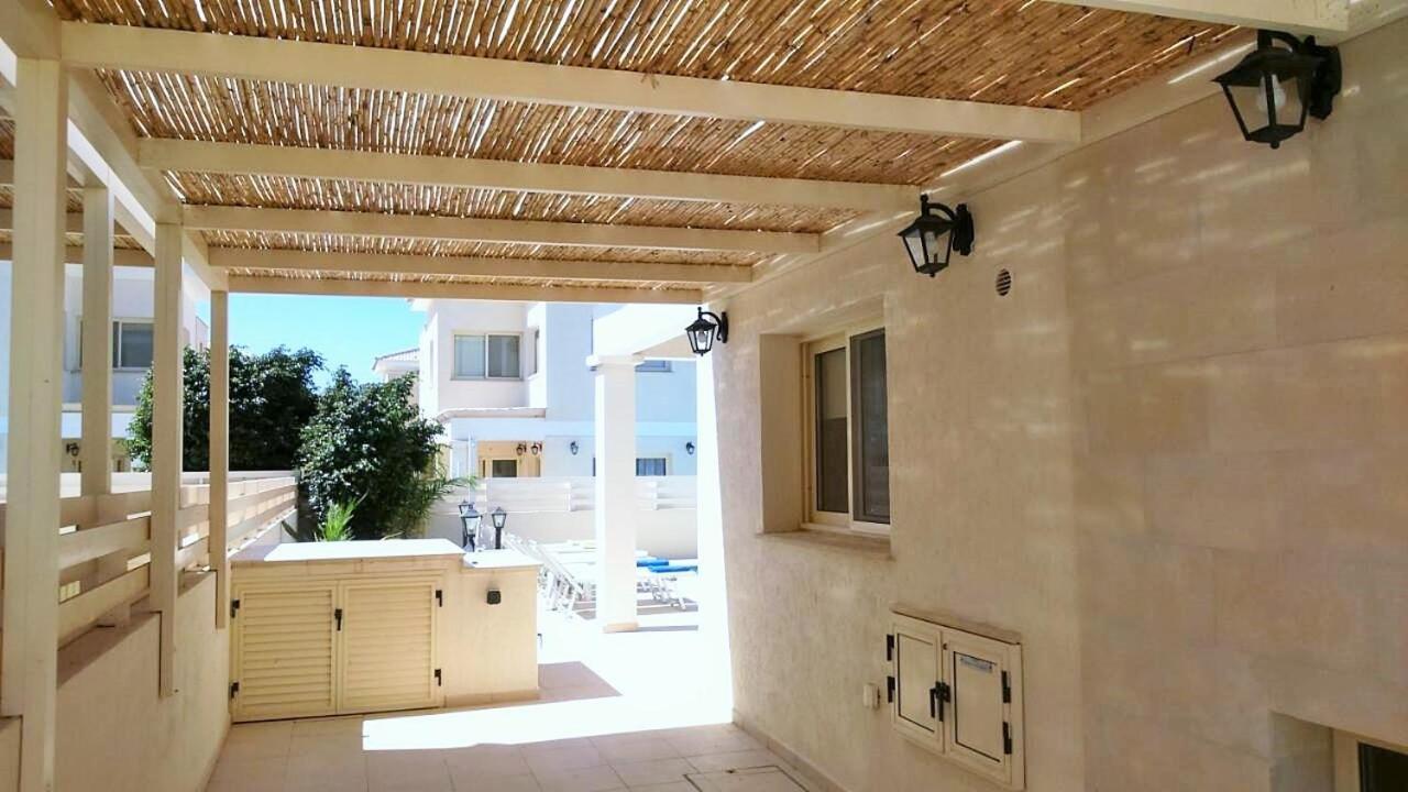 Villa Anthorina 12 *