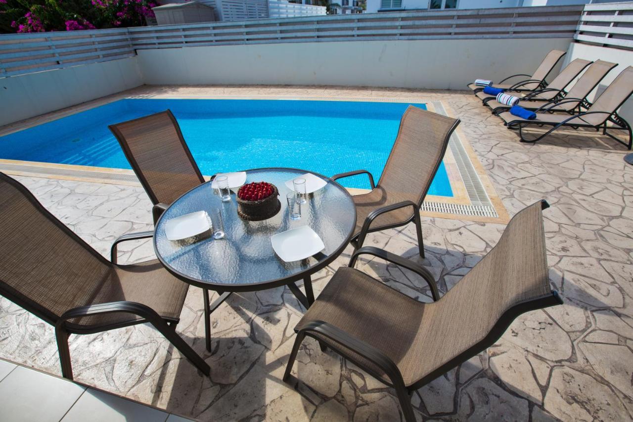 Palm 36 Villa Protaras