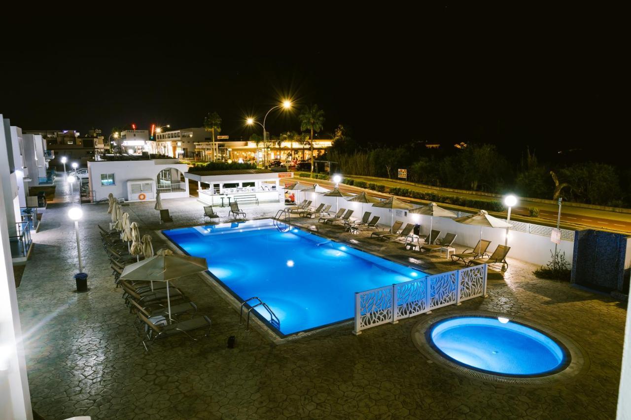 Kaos Aparthotel Ayia Napa