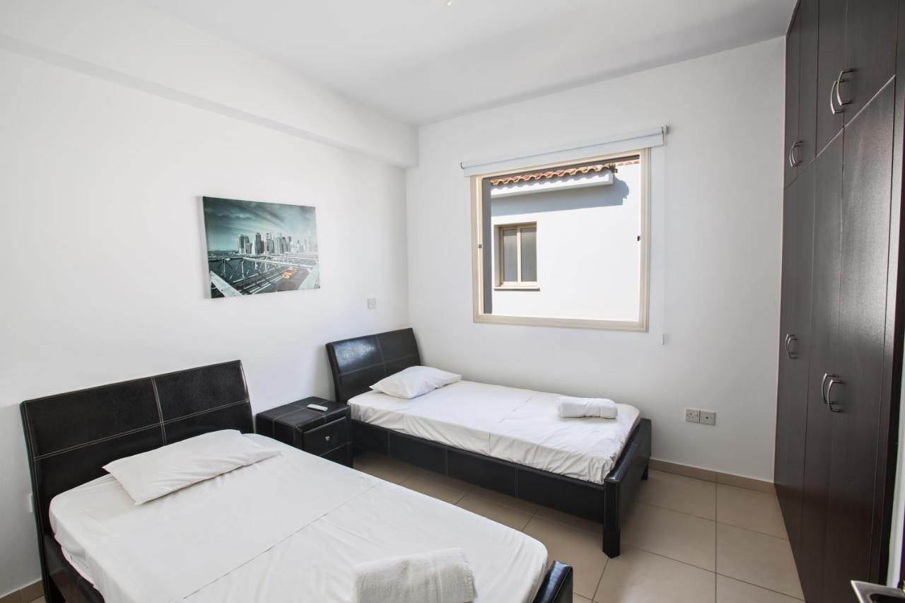 Palm 36 * Protaras