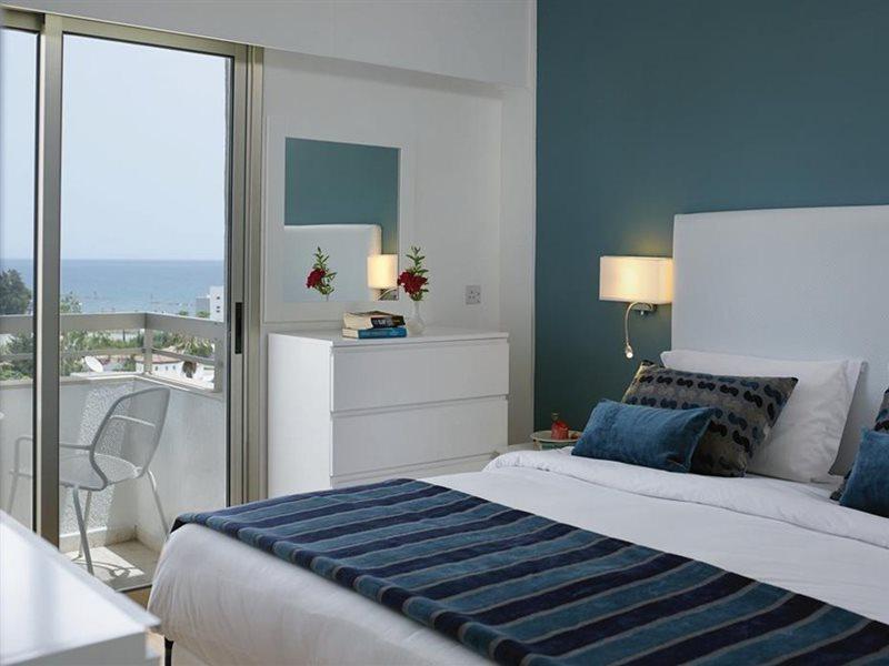 Atlantica Oasis Hotel 4*