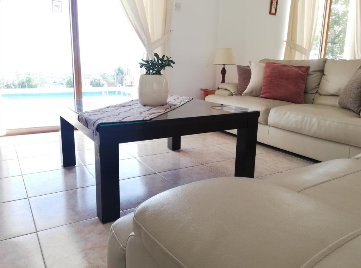 Villa Briona *