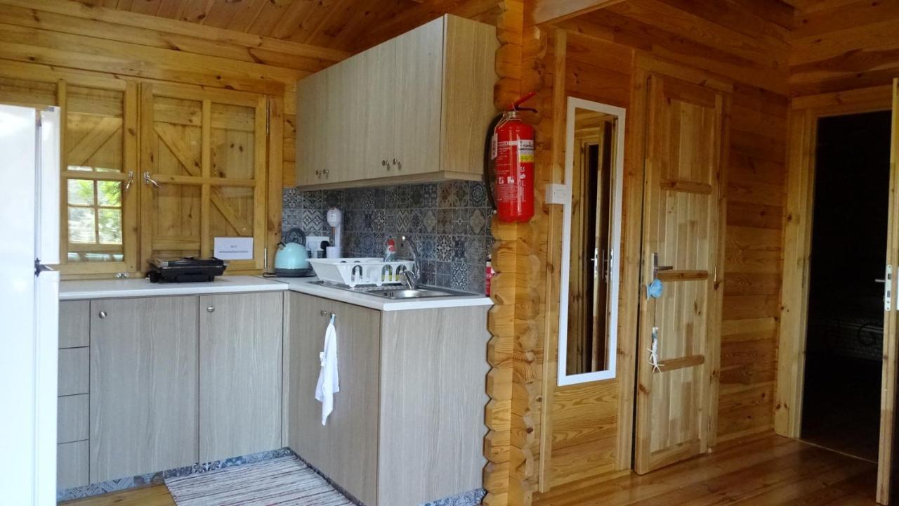 Chalet Happy Glamping Cy Agios Theodoros