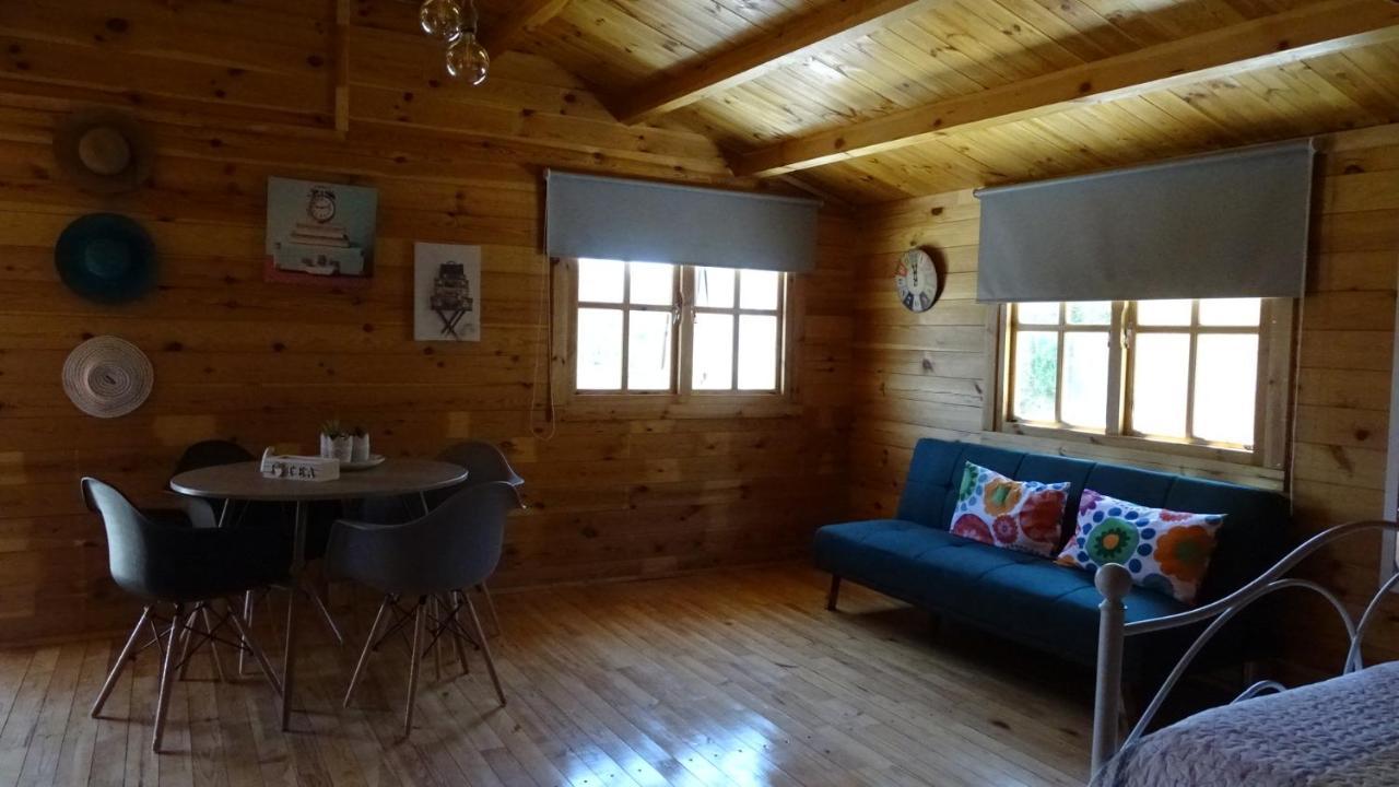 Chalet Happy Glamping Cy