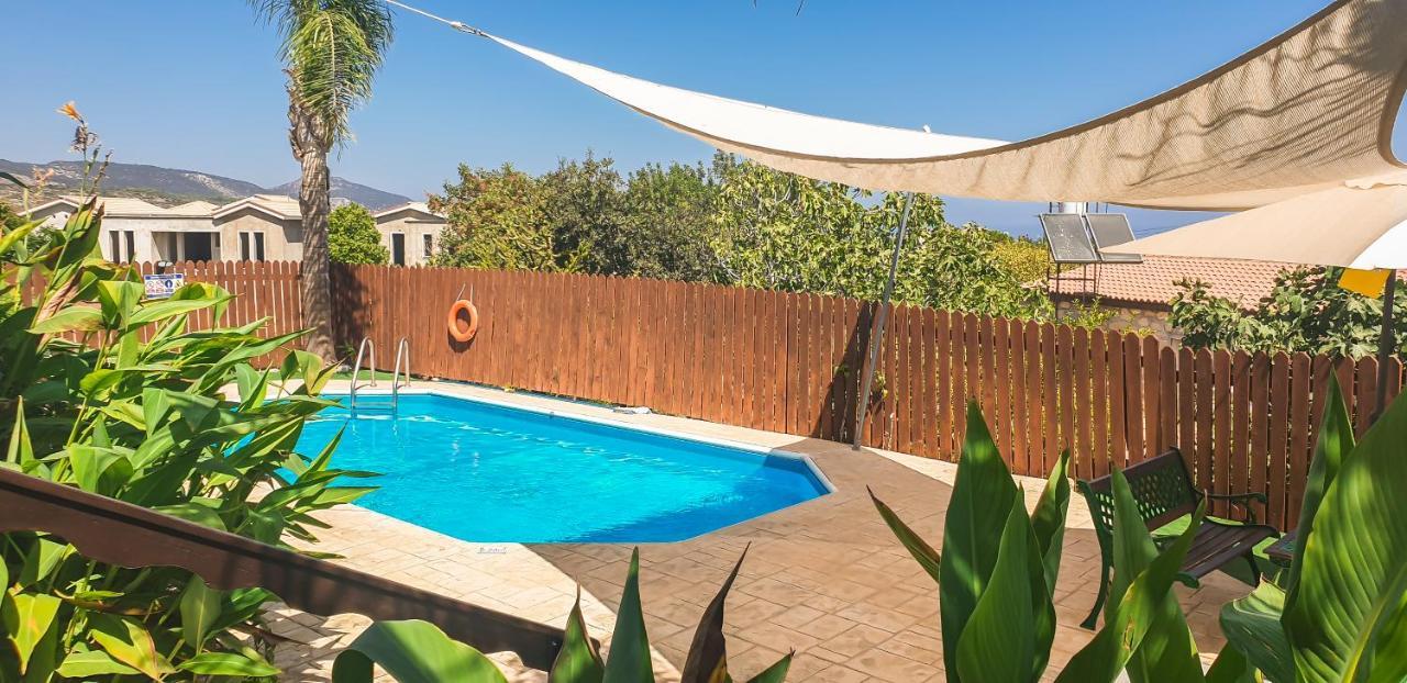 Yiangos House * Neo Chorio
