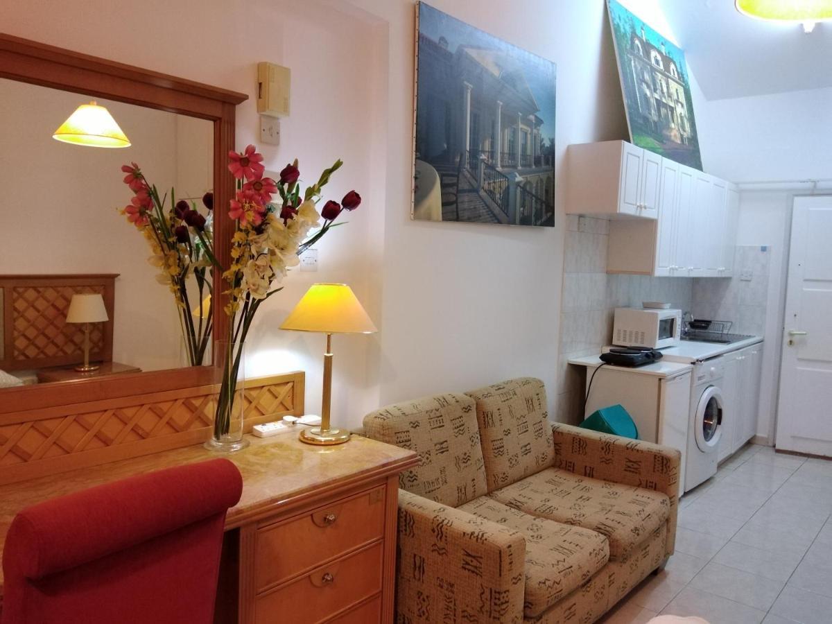 Apartment Galatex Beach Studio Limassol