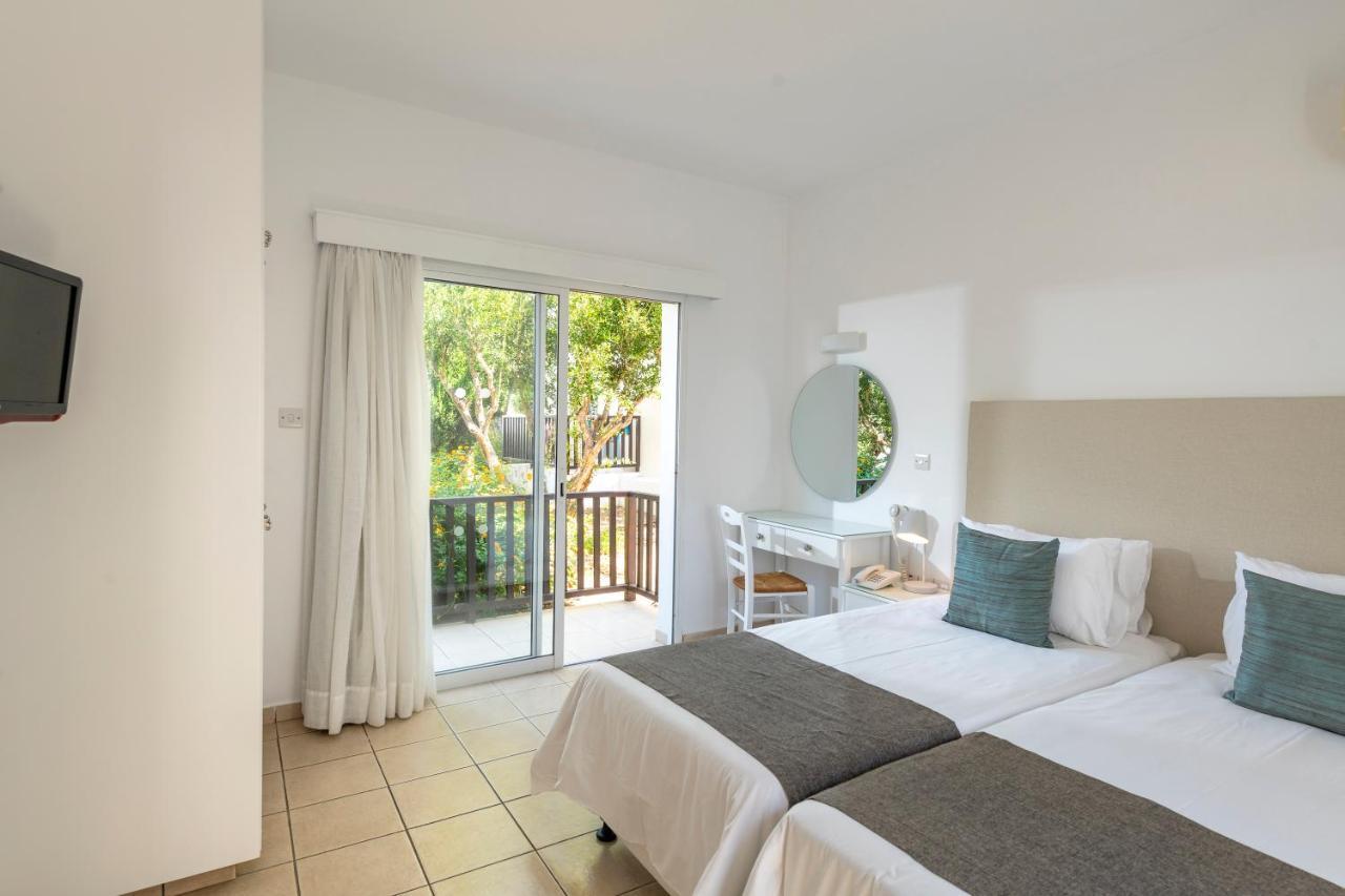Akti & Village Hotel Klorakas
