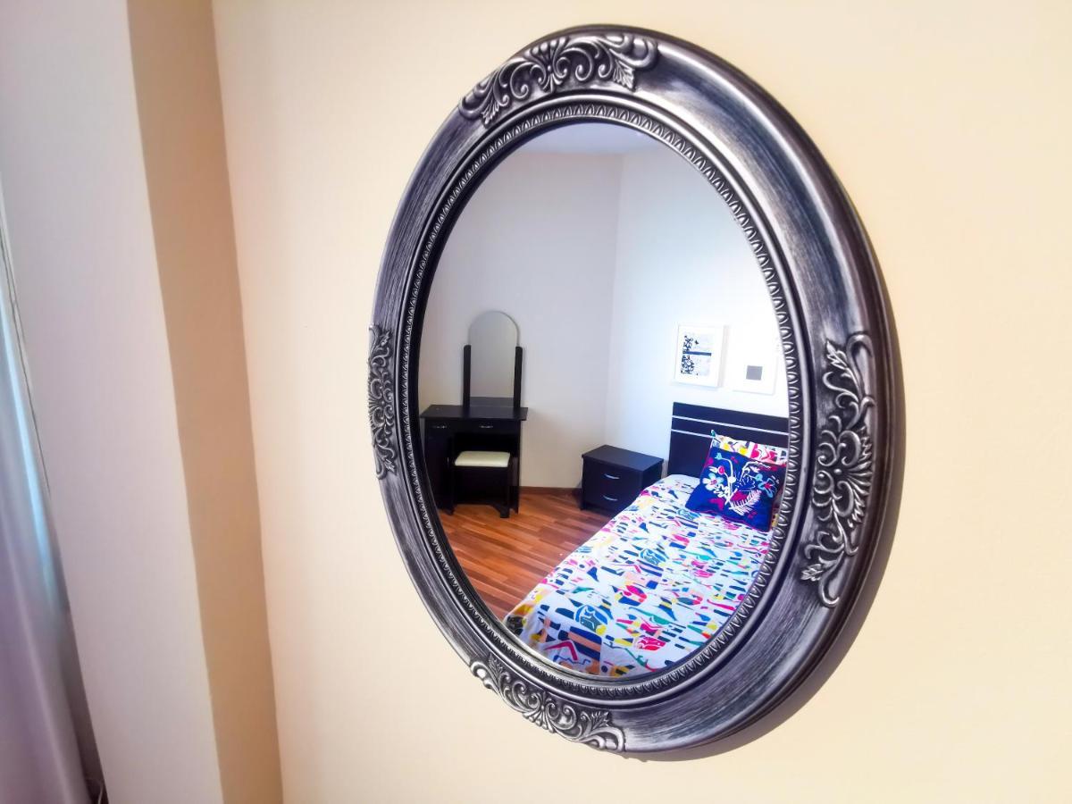 Flirty Flamingo Seaview Seafront Apartment