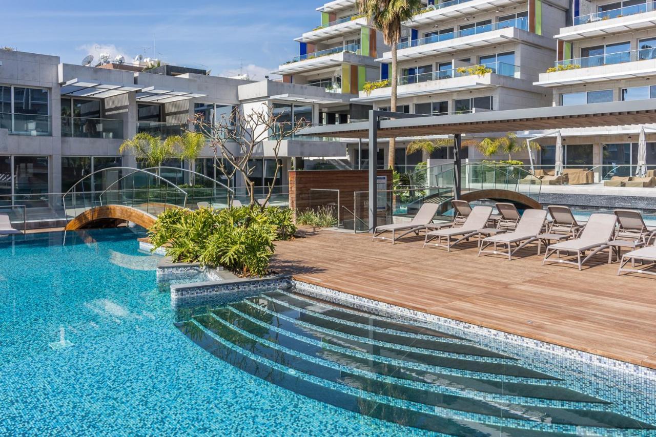 Carmencita B14 With Pool & Gym *