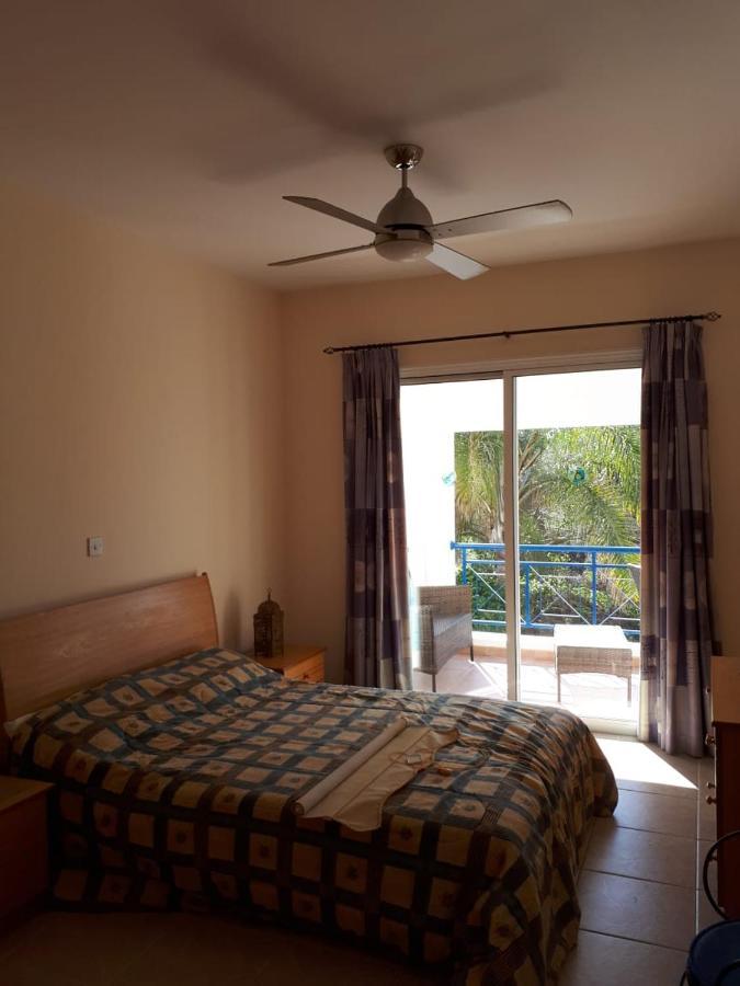 Lemon Grove Villa Polis