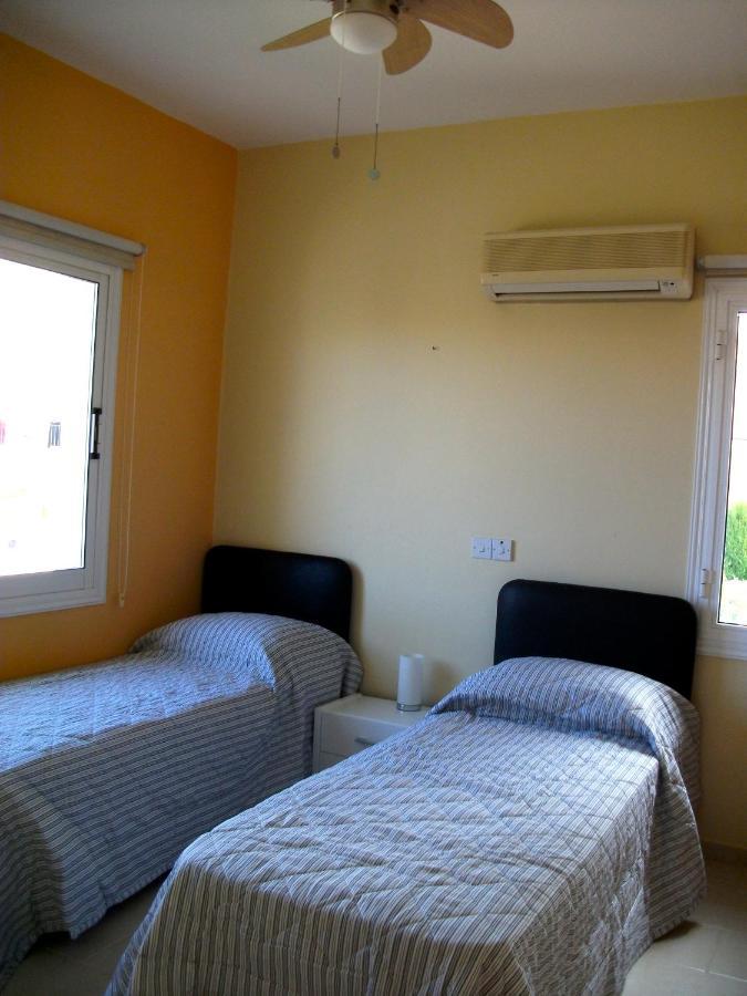 Laurel Villa Peyia