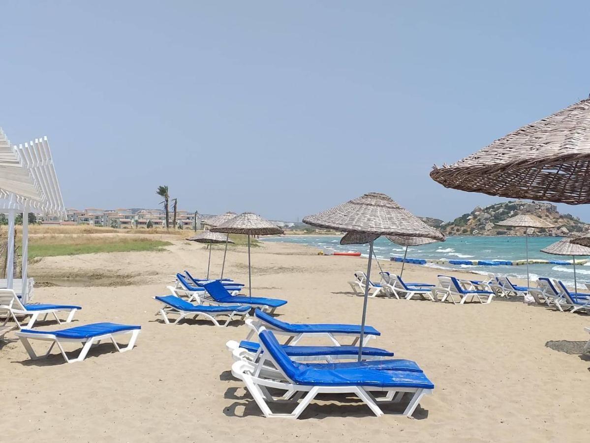 Sunrise Club * Gastria